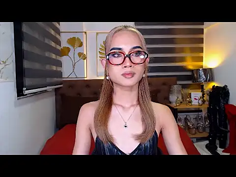 JuicyCockThea's Live XXX Chat