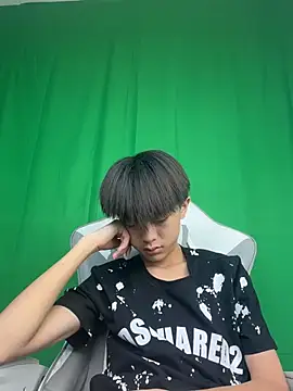 DD-101 XXX чат на живо