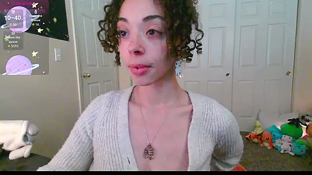 Chat +18 de gunzinrose ao vivo