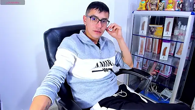 Alexx_bigcockk 라이브 XXX 채팅