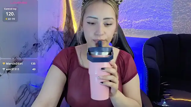 Chatroom XXX en direct de Karime_Sex_v