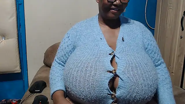 Chat +18 de CUTEFIRMMELONSS ao vivo