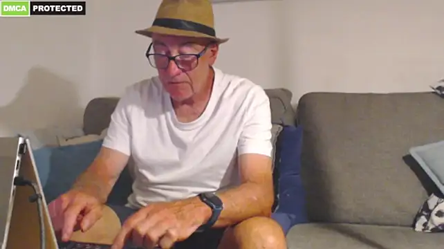 bluedae1 Chat XXX in diretta