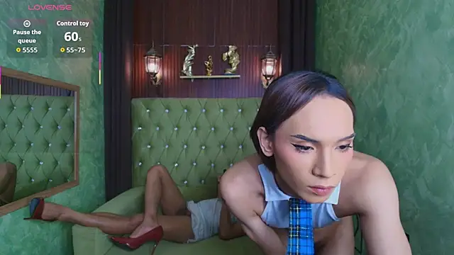 OctaviaHilton Obrolan Langsung XXX