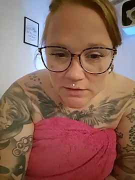 TinkTink87's Live XXX Chat
