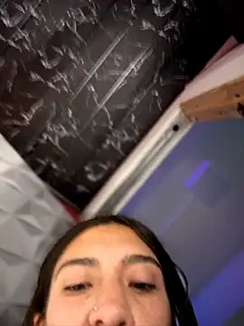 Chat XXX ao vivo de Nicol_LS