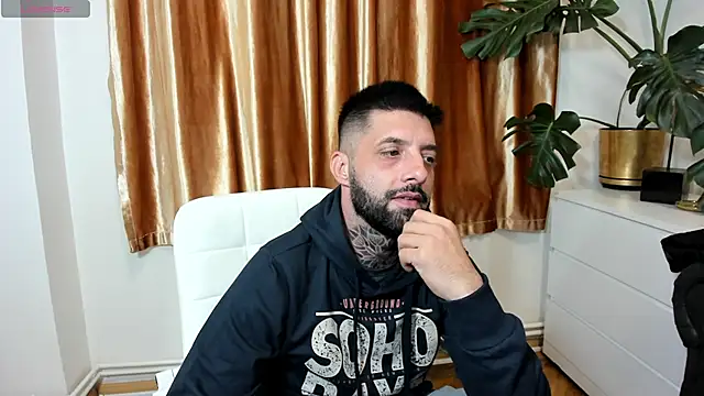 TommyDum Live XXX-Chat