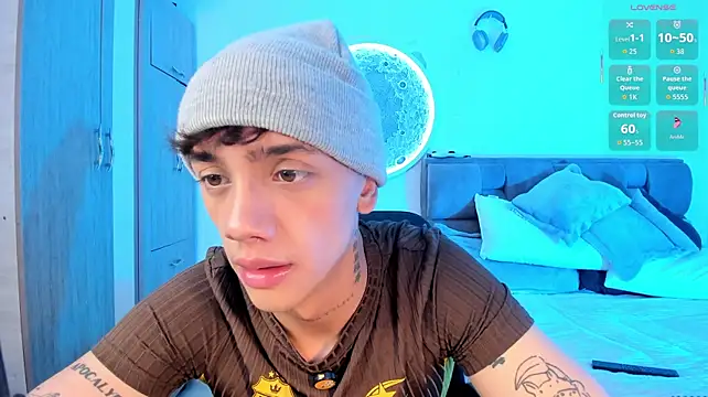 Timothy_ros' Live XXX Chat