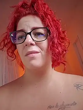 Escarlate4you_ Chat XXX live