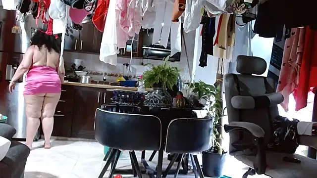 Diosasky Chat XXX live
