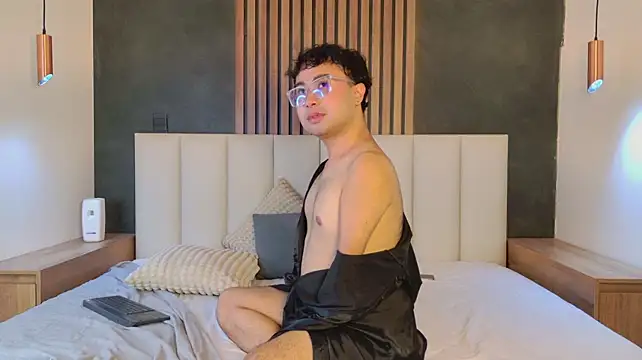 Онлайн чат XXX Sam_Velvett