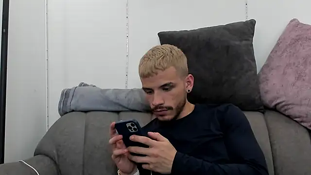Chat XXX ao vivo de Lian_ferrer