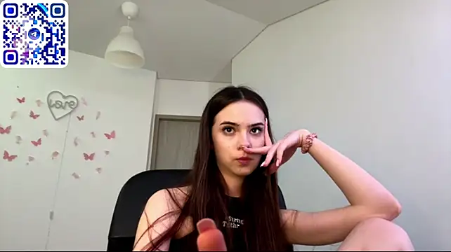 ElieFluttershy – Live XXX-chat