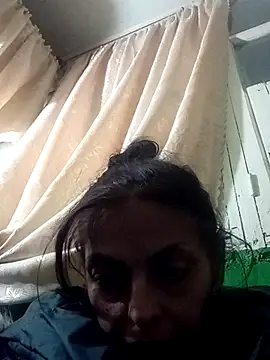 XXX chat uživo modela ChantalXOrchid