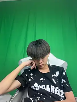 Chat +18 de DD-101 ao vivo