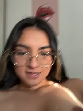 Cat2525n Live XXX chat