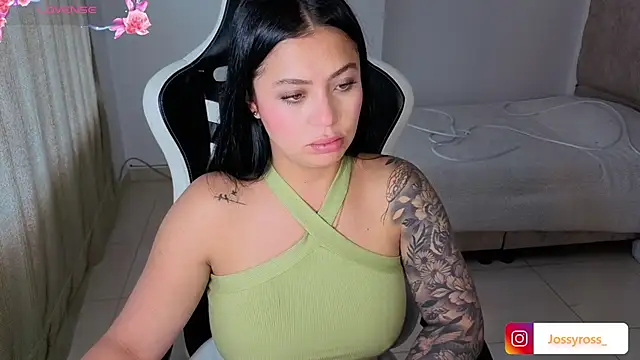 Victoryyy_'s Live XXX Chat