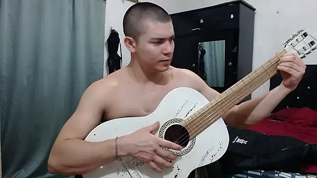 suckmydickbitch97 Adlı Modelin Canlı XXX Sohbeti