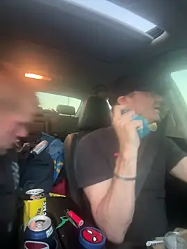 צ'אט XXX בשידור חי של AidenMcKnight