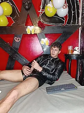 Axel_Romanovn Live XXX chat