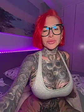 CatCoxx live XXX chat