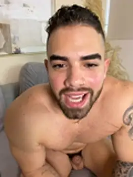 แชท XXX สดของ PaulPhoenix_