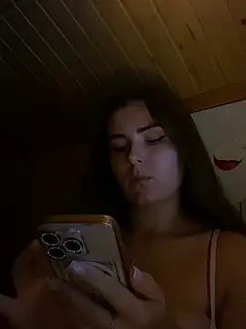 mewKate Chat XXX live