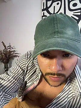 Simon_Brown – Live XXX-chat