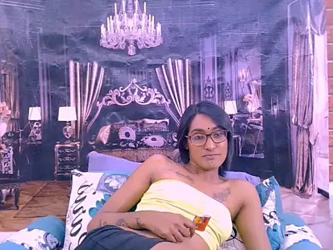 IndianRebel4u2Luv's Live XXX Chat