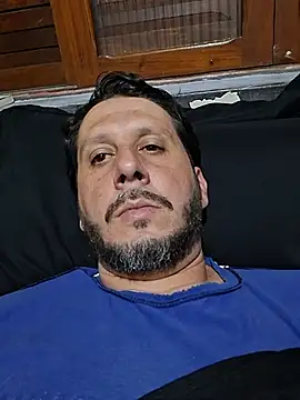Chat +18 de COROADOTADOCASADO ao vivo