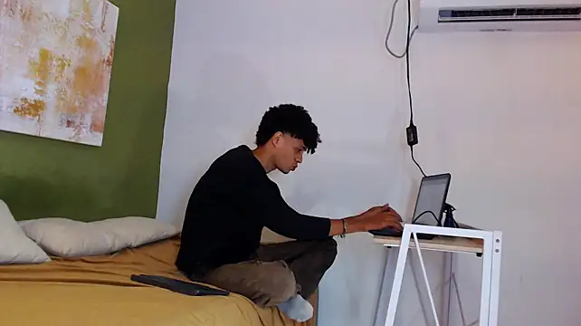 INFANTE_ Live XXX Chat