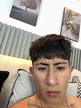 AndyJustgame_ Adlı Modelin Canlı XXX Sohbeti