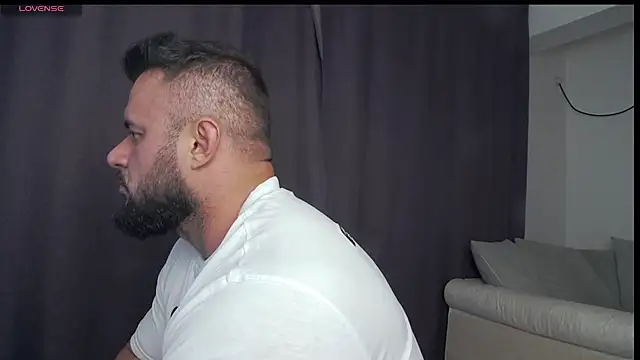 RickyMiami1 现场XXX聊天