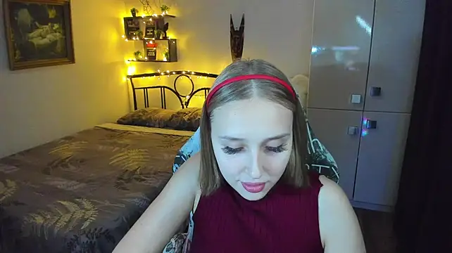 CrazyBitchInLace Live XXX-chat