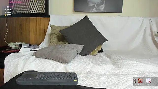 LukeCrews Chat XXX in diretta