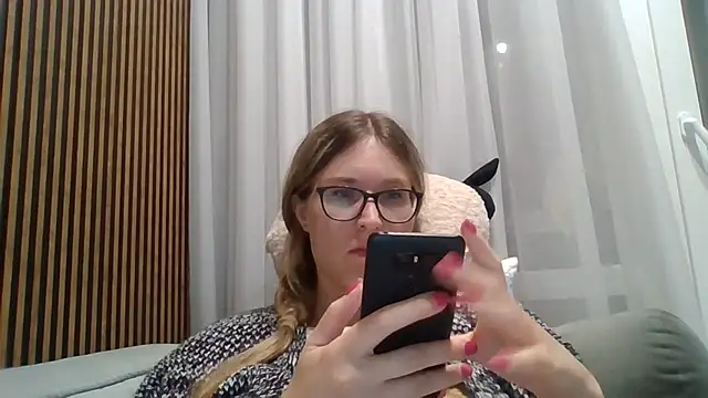 Jugira's Live XXX Chat