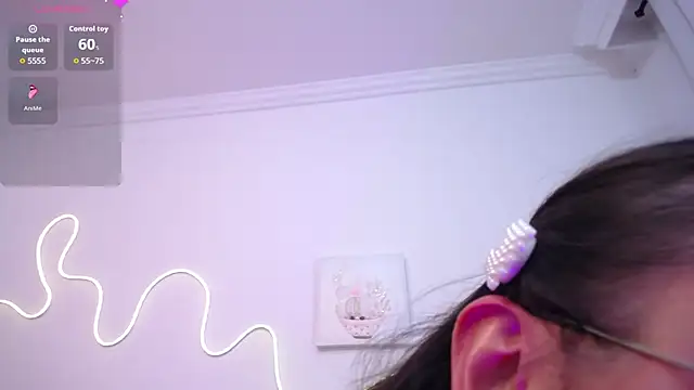 دردشة selene_swee الجنسية المباشرة