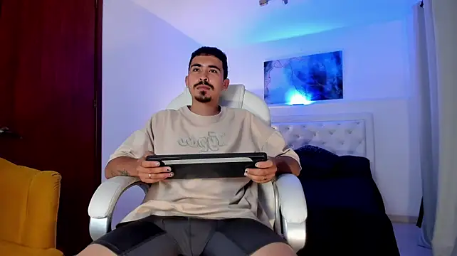 AxelKnightt Live XXX Chat