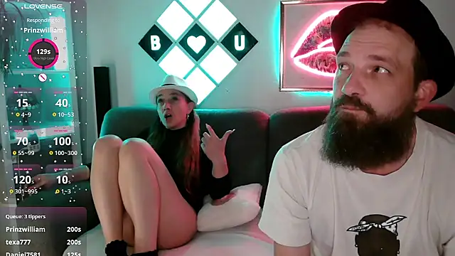 XXX chat uživo modela BellaXundXUwe