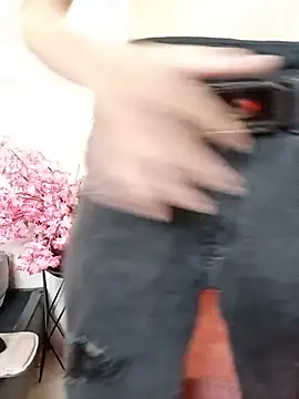 XXX chat uživo modela ansel_tafur