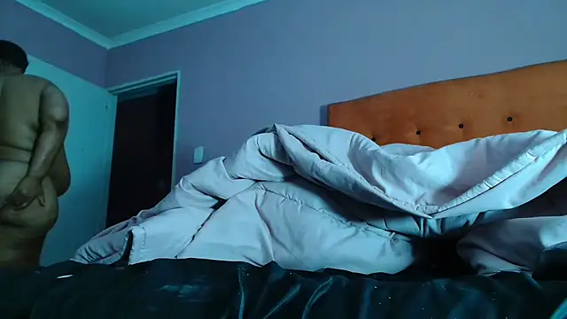 XXX chat uživo modela tinagiant