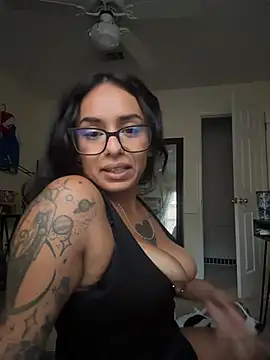 Chatroom XXX en direct de Controllercutie