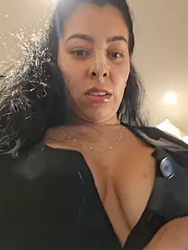 Luianna's Live XXX Chat