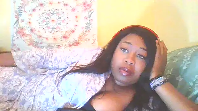 angeliquebelcali's Live XXX Chat