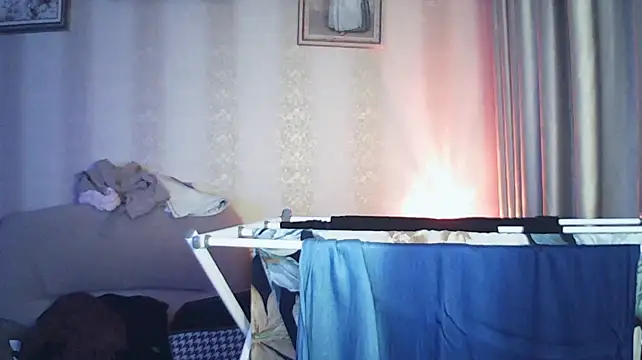 MoodieMira Chat XXX in diretta