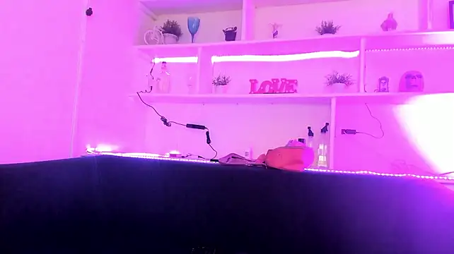 la_bommbastic live XXX chat