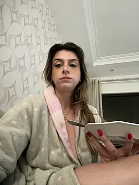 BarbieHotBrazil's Live XXX Chat