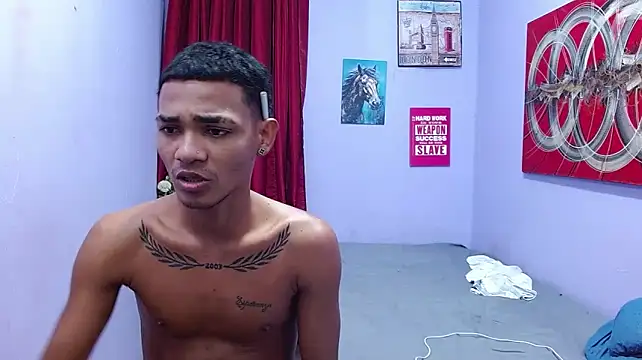 black_twinks Chat XXX in diretta