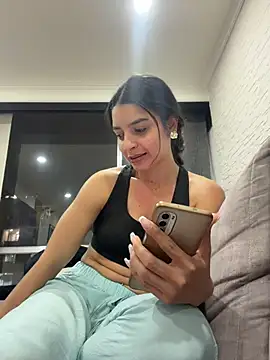 Chatroom XXX en direct de violeta365