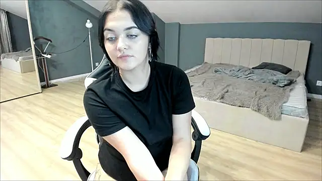 Venera_Mon – Live XXX-chat